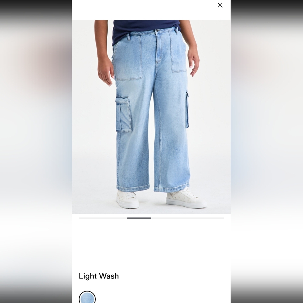 On 34th Light Wash Cargo Jeans 18W